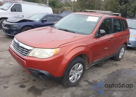 2010 Subaru Forester 2.5X z USA, uszkodzony, nr VIN JF2SH6AC9AH736842